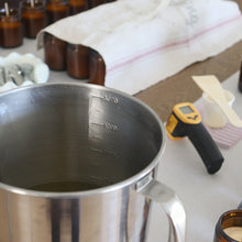 Minimal Amber Jar Soy Candle (4oz, 8oz) | Favors & Wholesale