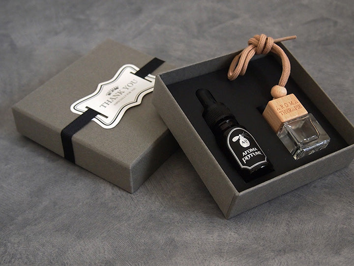 Wooden Car Diffuser (with 10ml refill oil)