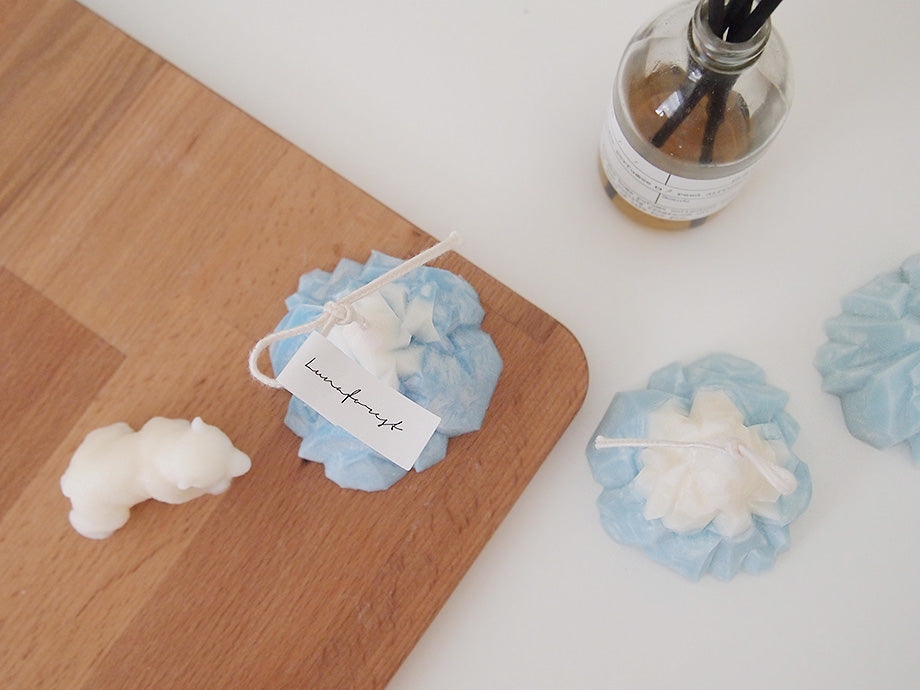 Set of Glacier Pillar Candle+Mini Polar Bear Wax Ornament+Tealight Holder(Merry-go-Round)