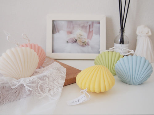 Clam shell Pillar Soy Candle