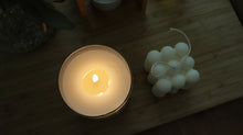 Set of 2 Soy Candle (1 Container,1 Cube Pillar Soycandle)